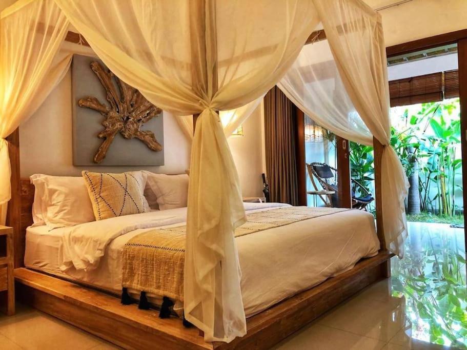 Villa Sayang 1 塞米亚克 外观 照片